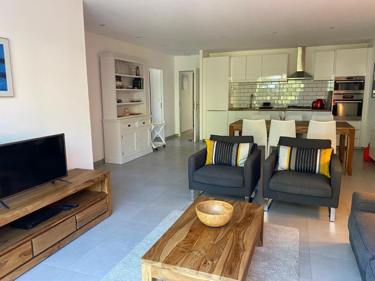 Appartement Et Studio Les Glycines Clara Экстерьер фото
